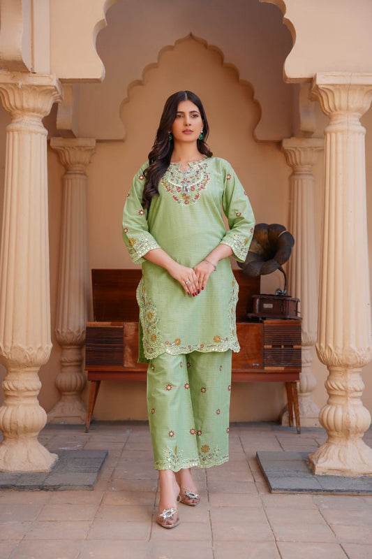 2PC EMBROIDERED AND DIGITAL PRINTED SUIT-M113
